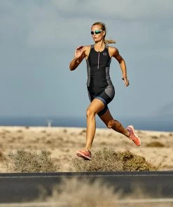 Zone 3 Zone3 - 2023 - Aquaflo Plus Trisuit - Women's 22 Zone 3 Zone3 - 2023 - Aquaflo Plus Trisuit - Women's -ZONE3 shop Aquaflo 102copy 87469.1671032307