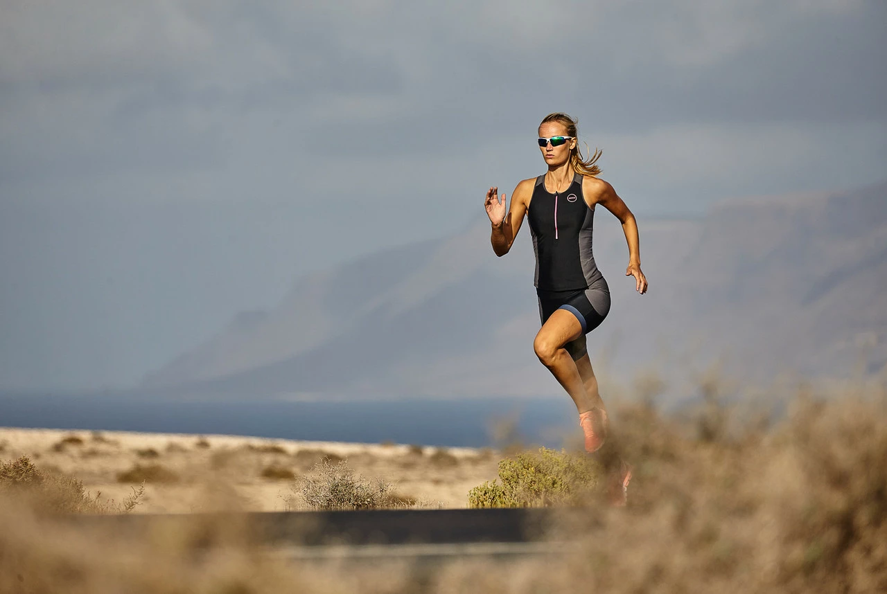 Zone 3 Zone3 - 2023 - Aquaflo Plus Trisuit - Women's 11 Zone 3 Zone3 - 2023 - Aquaflo Plus Trisuit - Women's - Image 11