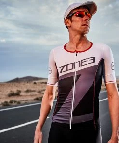 Zone 3 Zone3 - Lava Long Distance Aero Short Sleeved Tri Top - Men's -ZONE3 shop Lava 38 Edit 77401.1516091349