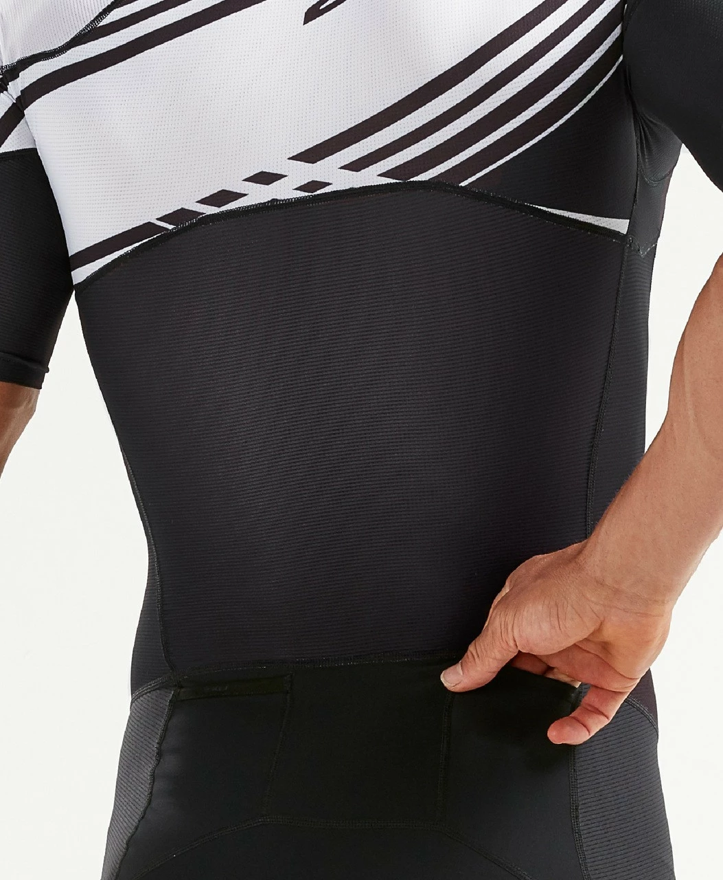 2XU - Compression Full Zip Sleeved Trisuit - Men's 8 2XU - Compression Full Zip Sleeved Trisuit - Men's - Image 8
