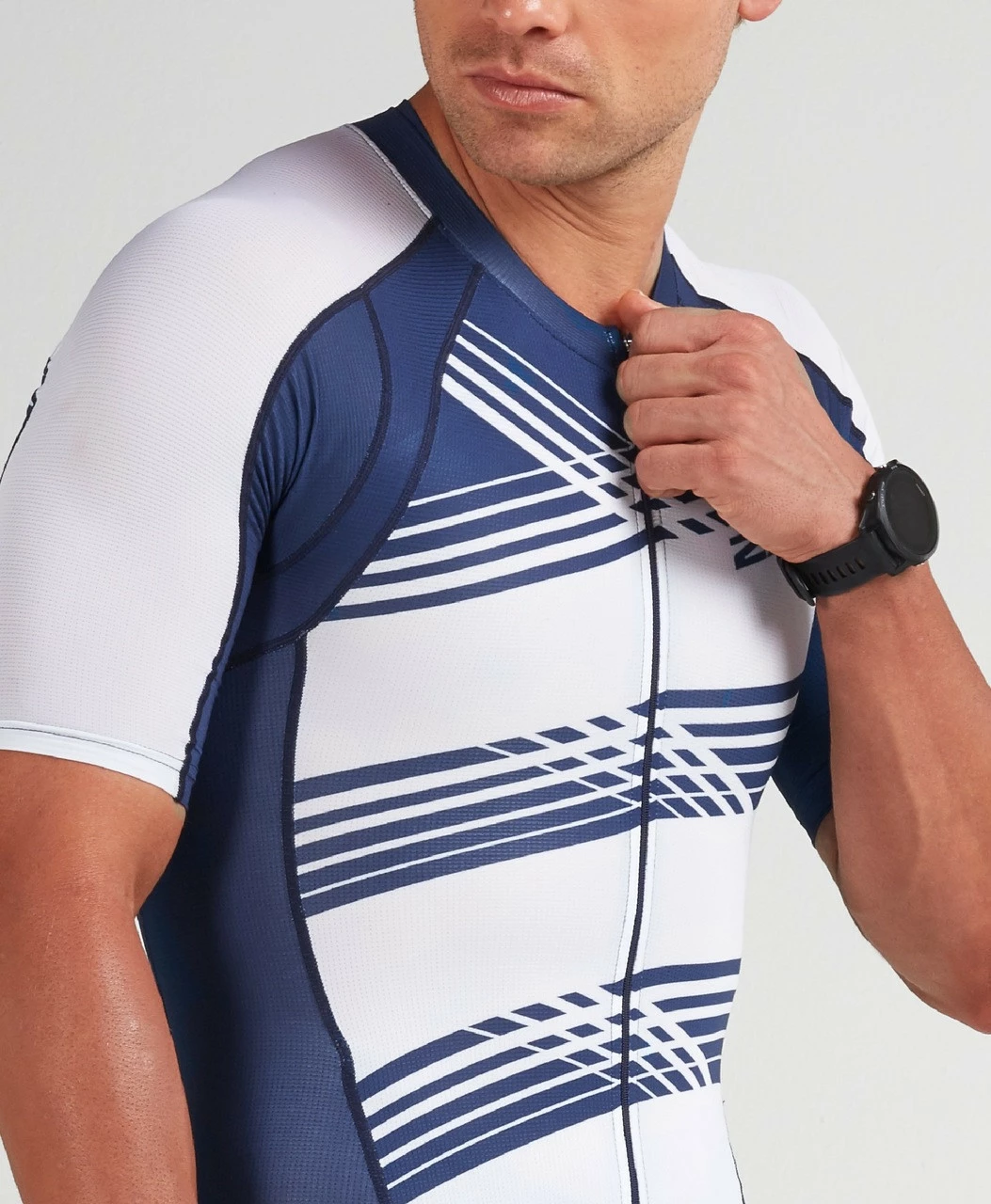 2XU - Compression Full Zip Sleeved Trisuit - Men's 13 2XU - Compression Full Zip Sleeved Trisuit - Men's - Image 13