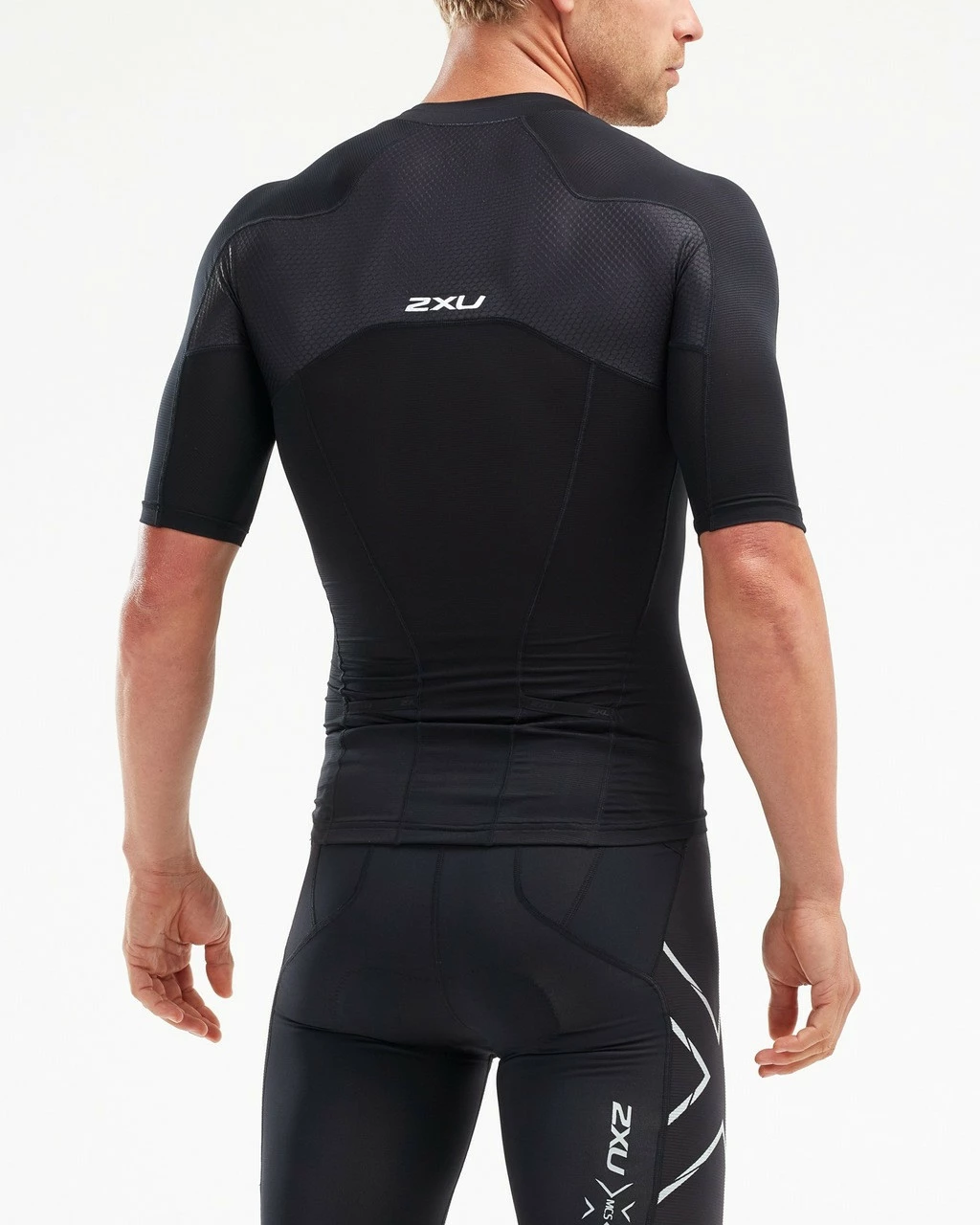 2XU - Compression Sleeved Top - Men's 20 2XU - Compression Sleeved Top - Men's - Image 20