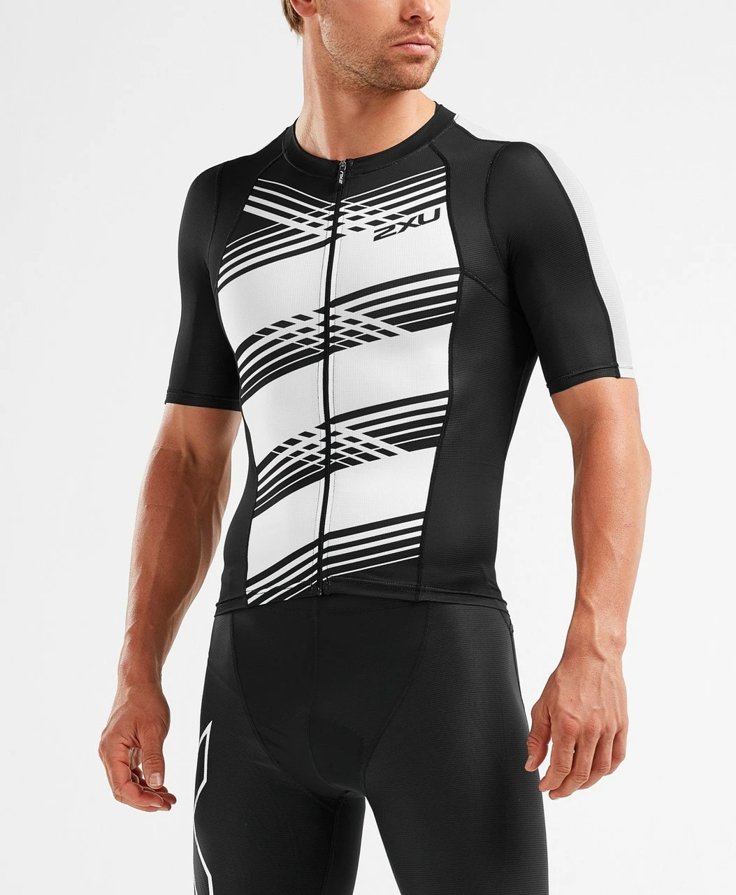 2XU - Compression Sleeved Top - Men's 3 2XU - Compression Sleeved Top - Men's - Image 3