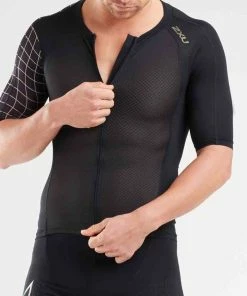 2XU - Men's Compression Sleeved Top -ZONE3 shop MT5518a BLK GLD 04 squashed 27905.1618316563