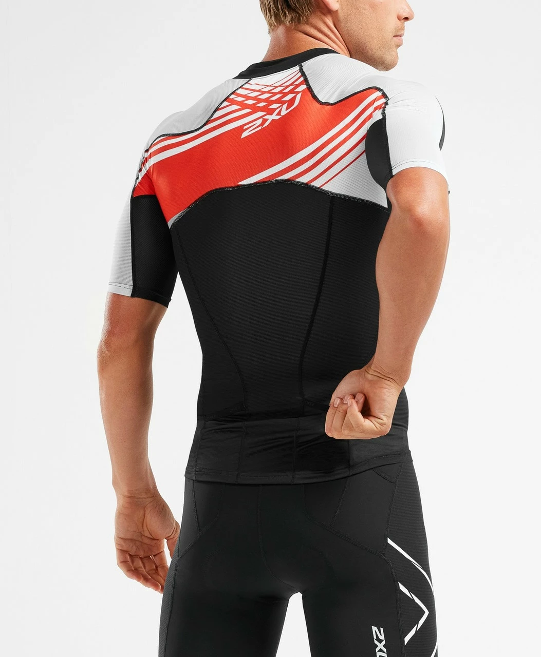 2XU - Compression Sleeved Top - Men's 6 2XU - Compression Sleeved Top - Men's - Image 6