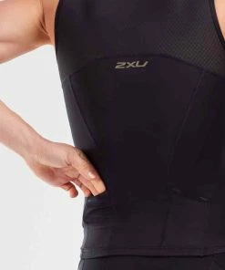 2XU - Men's Compression Tri Singlet -ZONE3 shop MT5519a BLK GLD 03 squashed 21449.1671796012