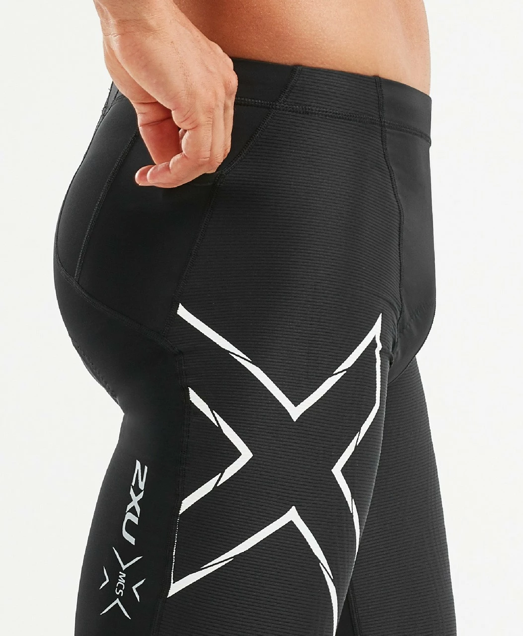 2XU - Compression Tri Short - Men's 15 2XU - Compression Tri Short - Men's - Image 15