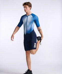 2XU - Aero Sleeved Trisuit - Men's - Midnight/White - 2023 28 2XU - Aero Sleeved Trisuit - Men's - Midnight/White - 2023 -ZONE3 shop MT6426d MDN WHT 04 28557.1666343156