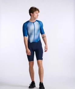 2XU - Aero Sleeved Trisuit - Men's - Midnight/White - 2023 30 2XU - Aero Sleeved Trisuit - Men's - Midnight/White - 2023 -ZONE3 shop MT6426d MDN WHT 11 15354.1666343156