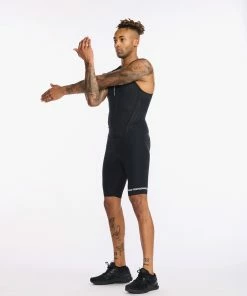 2XU - Aero Front Zip Trisuit - Men's - Black/White - 2023 29 2XU - Aero Front Zip Trisuit - Men's - Black/White - 2023 -ZONE3 shop MT6427d BLK WHT 05 94361.1666359682