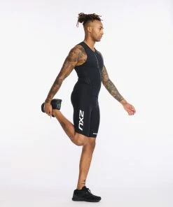 2XU - Aero Front Zip Trisuit - Men's - Black/White - 2023 36 2XU - Aero Front Zip Trisuit - Men's - Black/White - 2023 -ZONE3 shop MT6427d BLK WHT 11 65454.1666359682