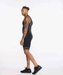 2XU - Aero Front Zip Trisuit - Men's - Black/White - 2023 32 2XU - Aero Front Zip Trisuit - Men's - Black/White - 2023 -ZONE3 shop MT6427d BLK WHT 15 96097.1666359682