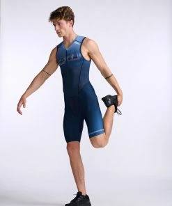 2XU - Aero Front Zip Trisuit - Men's - Midnight/Turmeric - 2023 13 2XU - Aero Front Zip Trisuit - Men's - Midnight/Turmeric - 2023 -ZONE3 shop MT6427d MDN TUR 04 37667.1651840835