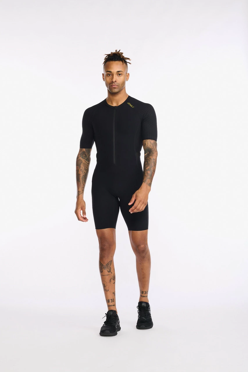 2XU - Light Speed Tech Sleeved Trisuit - Men's - Black/Gold - 2023 1 2XU - Light Speed Tech Sleeved Trisuit - Men's - Black/Gold - 2023