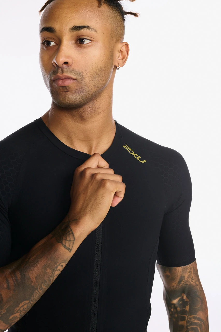 2XU - Light Speed Tech Sleeved Trisuit - Men's - Black/Gold - 2023 33 2XU - Light Speed Tech Sleeved Trisuit - Men's - Black/Gold - 2023 - Image 33