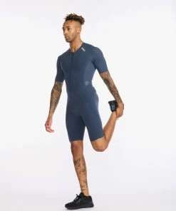 2XU - Light Speed Tech Sleeved Trisuit - Men's - Outerspace/White - 2023 25 2XU - Light Speed Tech Sleeved Trisuit - Men's - Outerspace/White - 2023 -ZONE3 shop MT6633d OUT WHT 04 32864.1653898747