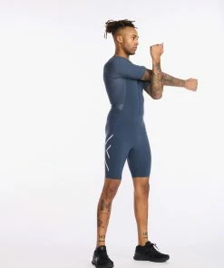 2XU - Light Speed Tech Sleeved Trisuit - Men's - Outerspace/White - 2023 31 2XU - Light Speed Tech Sleeved Trisuit - Men's - Outerspace/White - 2023 -ZONE3 shop MT6633d OUT WHT 10 42334.1653898747