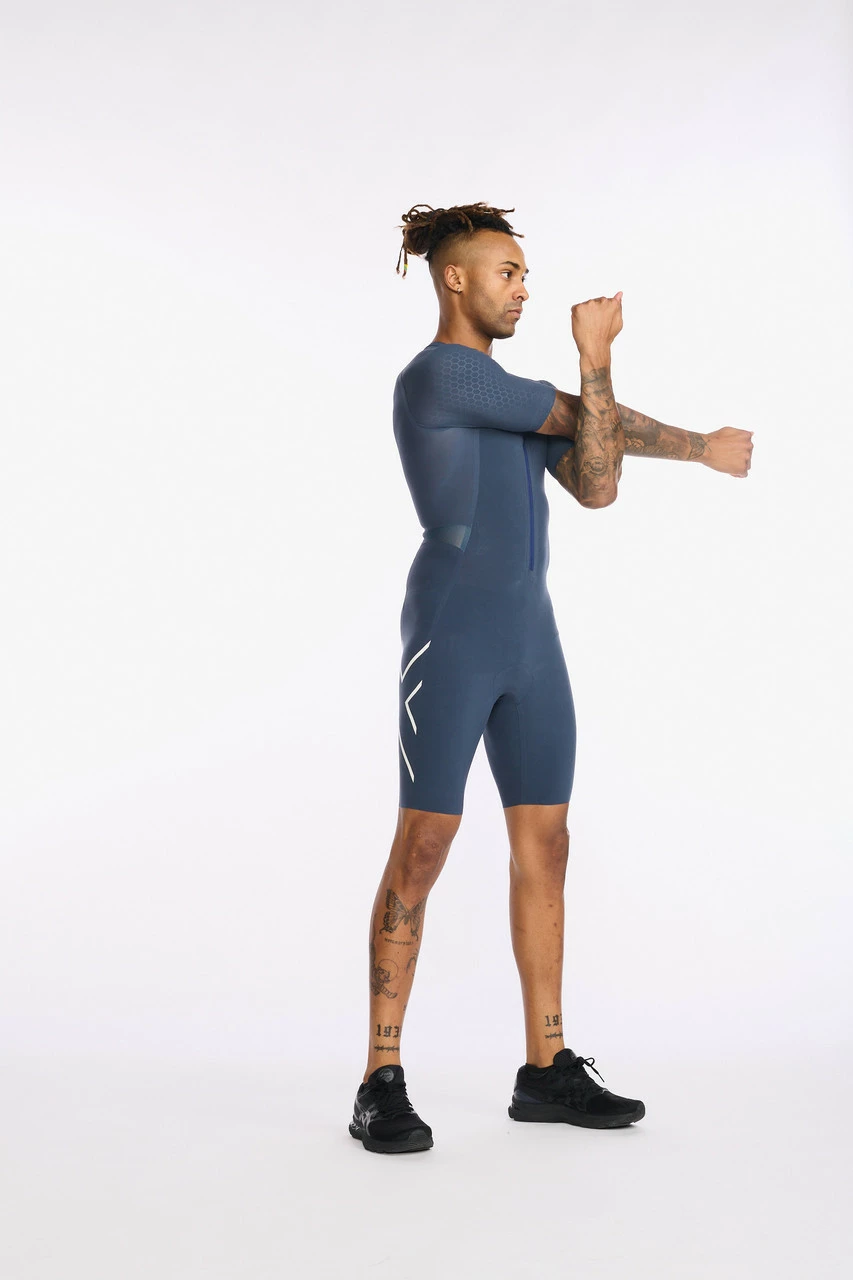 2XU - Light Speed Tech Sleeved Trisuit - Men's - Outerspace/White - 2023 14 2XU - Light Speed Tech Sleeved Trisuit - Men's - Outerspace/White - 2023 - Image 14