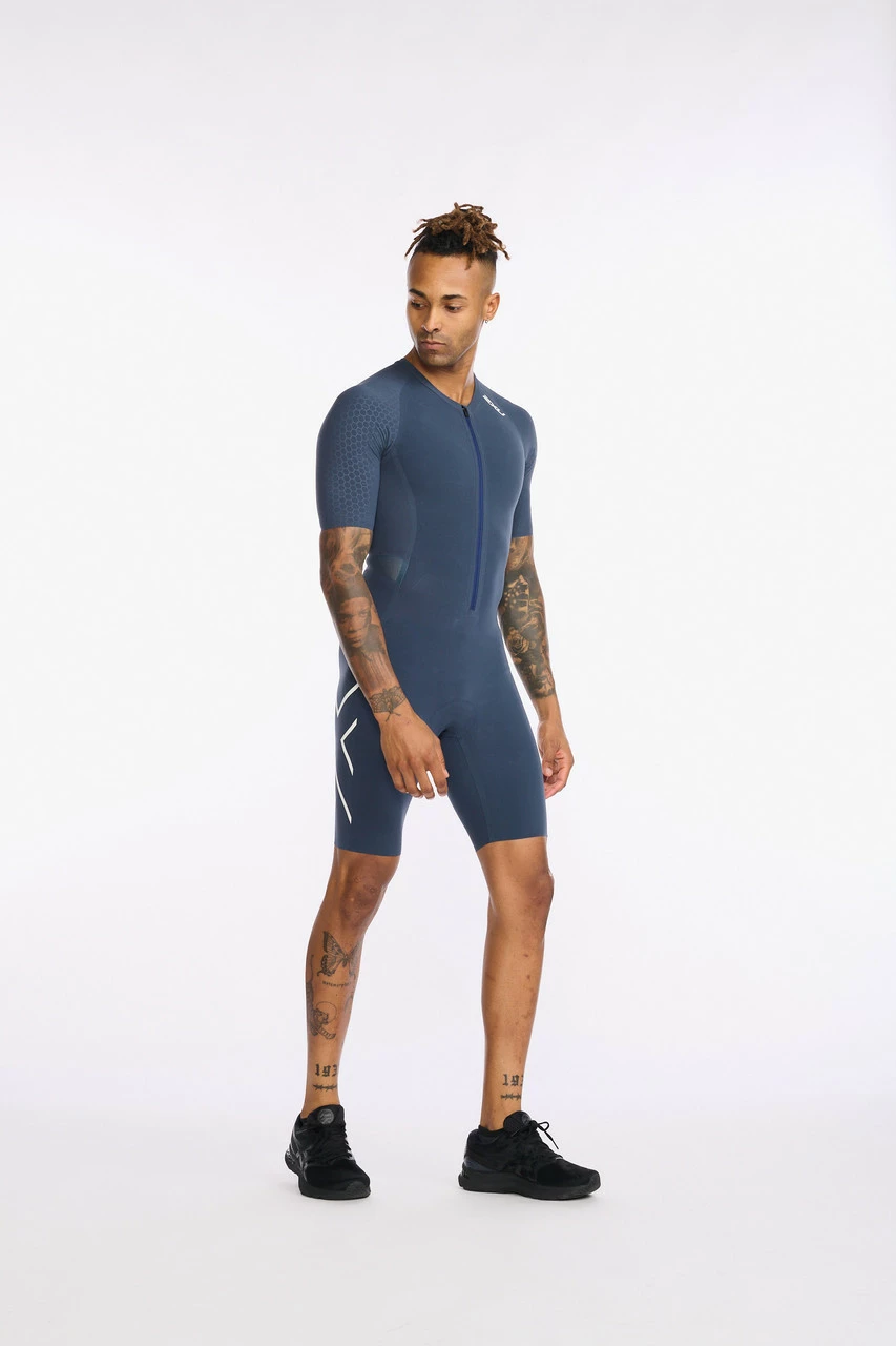 2XU - Light Speed Tech Sleeved Trisuit - Men's - Outerspace/White - 2023 7 2XU - Light Speed Tech Sleeved Trisuit - Men's - Outerspace/White - 2023 - Image 7