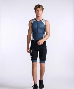 2XU - Light Speed Front Zip Trisuit - Men's - Midnight/White - 2023 34 2XU - Light Speed Front Zip Trisuit - Men's - Midnight/White - 2023 -ZONE3 shop MT6660d MDN WHT 03 03454.1666343114