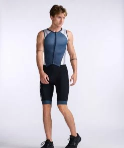 2XU - Light Speed Front Zip Trisuit - Men's - Midnight/White - 2023 40 2XU - Light Speed Front Zip Trisuit - Men's - Midnight/White - 2023 -ZONE3 shop MT6660d MDN WHT 12 12672.1666343115