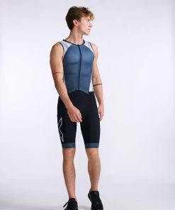2XU - Light Speed Front Zip Trisuit - Men's - Midnight/White - 2023 38 2XU - Light Speed Front Zip Trisuit - Men's - Midnight/White - 2023 -ZONE3 shop MT6660d MDN WHT 16 02558.1666343114