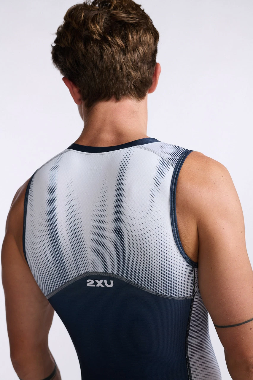 2XU - Light Speed Front Zip Trisuit - Men's - Midnight/White - 2023 4 2XU - Light Speed Front Zip Trisuit - Men's - Midnight/White - 2023 - Image 4