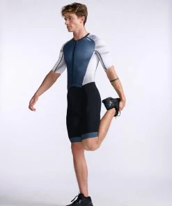 2XU - Light Speed Sleeved Trisuit - Men's - Midnight/White - 2023 -ZONE3 shop MT7019d MDN WHT 04 69796.1666343084