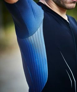 Zone 3 Zone3 - Aeroforce X Trisuit - Men's 16 Zone 3 Zone3 - Aeroforce X Trisuit - Men's -ZONE3 shop Mens Aeroforce x Trisuit 1 47513.1667315608