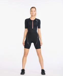 2XU - Aero Sleeved Trisuit - Women's - Black/Hyper Coral -ZONE3 shop WT6431d BLK HYC 01 19346.1652774385