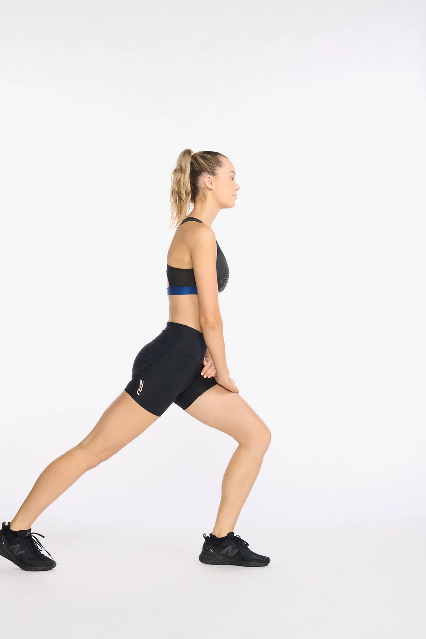 2XU - Aero Tri Crop - Women's - Black/White - 2023 9 2XU - Aero Tri Crop - Women's - Black/White - 2023 - Image 9