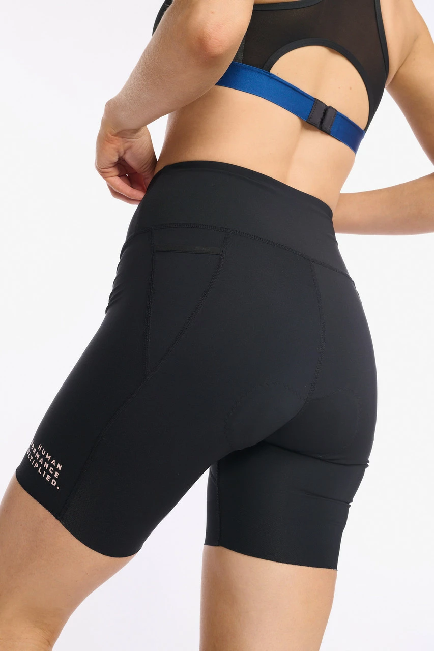 2XU - Aero 7 Inch Tri Short - Women's - Black/Peach Whip 20 2XU - Aero 7 Inch Tri Short - Women's - Black/Peach Whip - Image 20