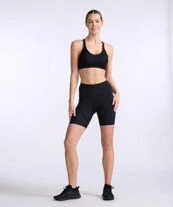 2XU - Aero Tri Short - Women's - Black/White - 2023 -ZONE3 shop WT6435b BLK WHT 03 1 02449.1666344417