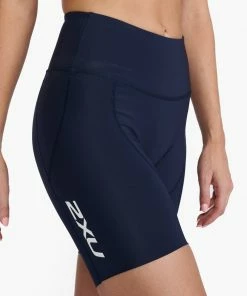 2XU - Aero 7 Inch Tri Short - Women's - Midnight/White 8 2XU - Aero 7 Inch Tri Short - Women's - Midnight/White -ZONE3 shop WT6435b MDN WHT 23 43870.1646143104