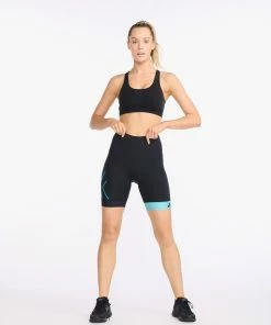 2XU - Core 7 Inch Tri Short - Women's - Black/Porcelain -ZONE3 shop WT6442b BLK PRC 14 30840.1645198482