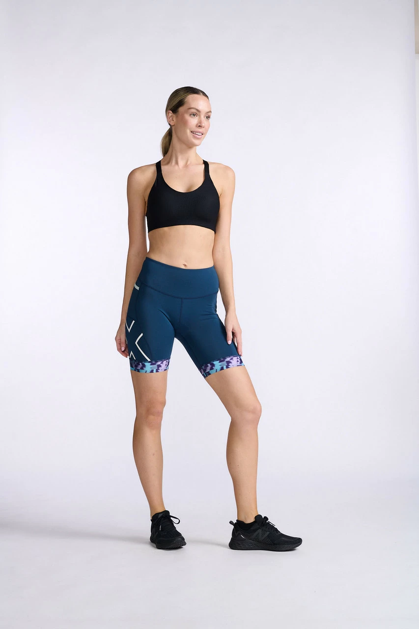 2XU - Core Tri Short - Women's - Moonlight/White - 2023 1 2XU - Core Tri Short - Women's - Moonlight/White - 2023