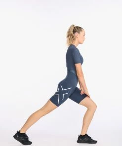 2XU - Light Speed Tech Sleeved Trisuit - Women's - Outerspace/White Reflective - 2023 34 2XU - Light Speed Tech Sleeved Trisuit - Women's - Outerspace/White Reflective - 2023 -ZONE3 shop WT6634d OUT WRF 14 25634.1653898833