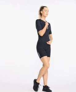 2XU - Aero Tri Sleeved Top - Women's - Black/Hyper Coral 38 2XU - Aero Tri Sleeved Top - Women's - Black/Hyper Coral -ZONE3 shop WT6666a BLK HYC 17 99874.1645198506
