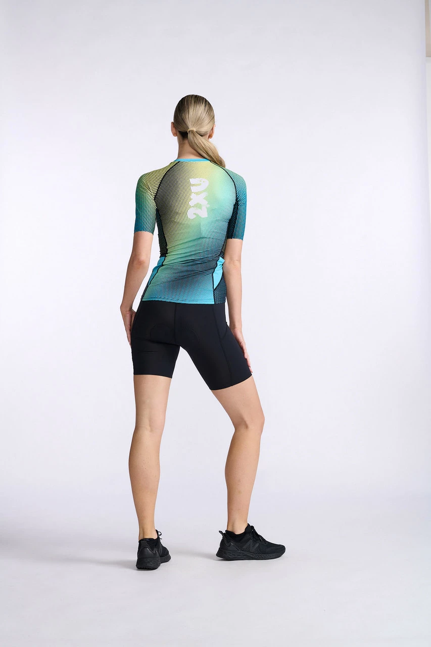 2XU - Aero Tri Sleeved Top - Women's - Cyan/White - 2023 10 2XU - Aero Tri Sleeved Top - Women's - Cyan/White - 2023 - Image 10