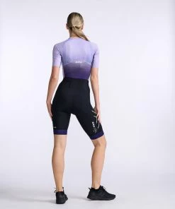 2XU - Light Speed Sleeved Trisuit - Women's - Parachute/White - 2023 -ZONE3 shop WT7018d PAR WHT 08 57725.1666342822