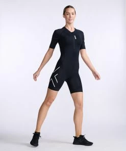 2XU - Core Sleeved Trisuit - Women's - Black/White - 2023 -ZONE3 shop WT7042d BLK WHT 11 21408.1666342812